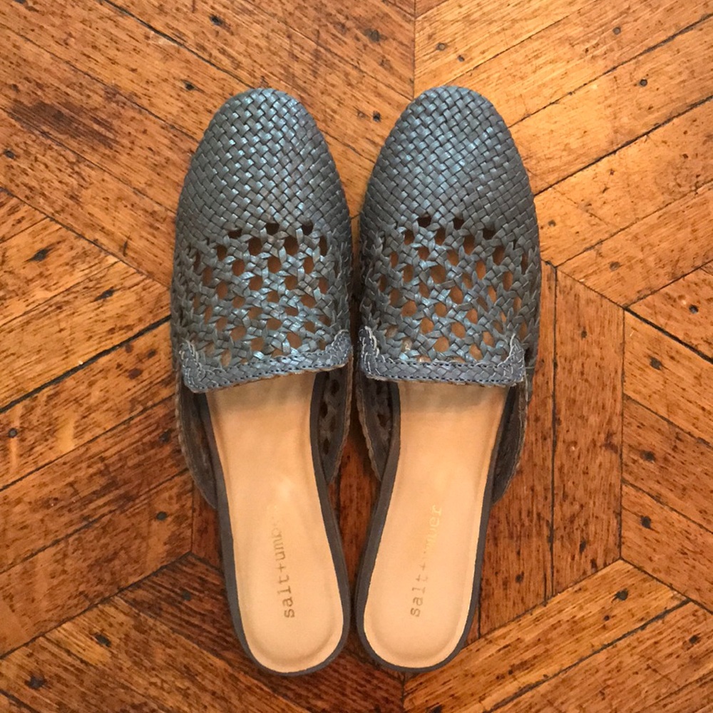 Salt + Umber gray slides size 8 - never worn